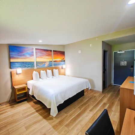 Days Inn By Wyndham Ocala North Extérieur photo